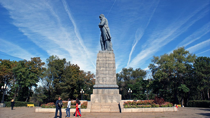 Пам'ятник Шевченку (Дніпропетровськ)